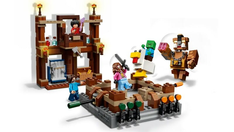 Конструктор LEGO Minecraft Бійцівський ринг у лісовому маєтку (21272)