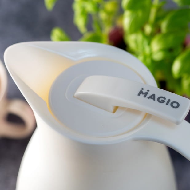 Термокувшин Magio MG-1080 1 л