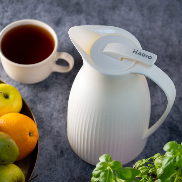 Термокувшин Magio MG-1080 1 л