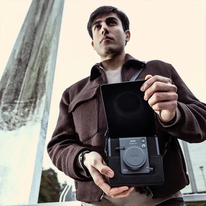 Камера моментальной печати Fujifilm Instax Wide Evo Black (16840933)