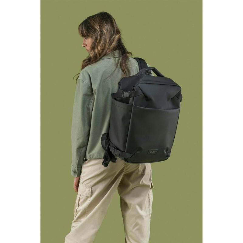 Рюкзак Tucano Tugo M Dry Cabin Luggage 15.6" Black (BKTUGDR-M-BK)