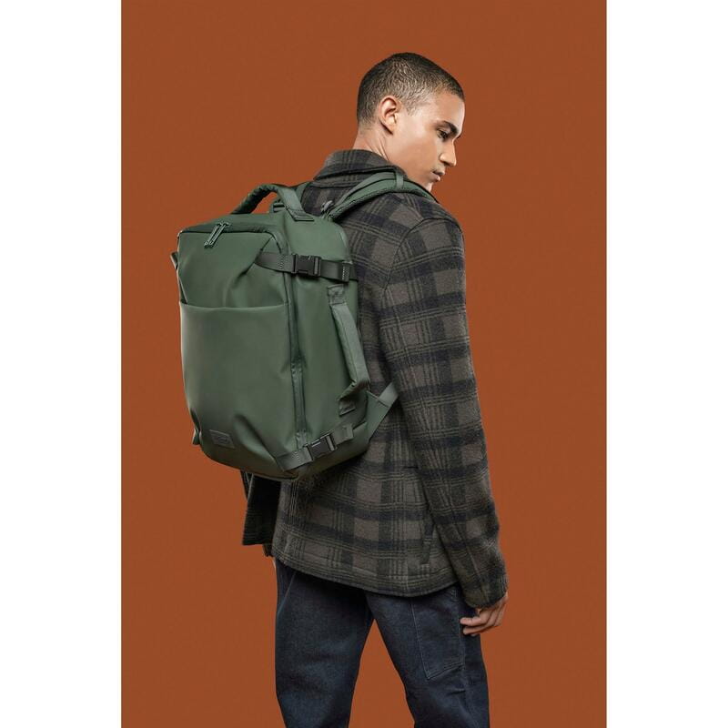 Рюкзак Tucano Tugo M Dry Cabin Luggage 15.6" Green (BKTUGDR-M-V)
