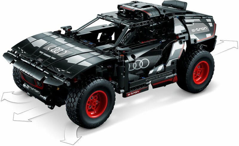 Конструктор LEGO Technic Audi RS Q e-tron (42160)