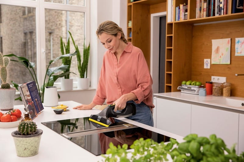 Оконный пылесос Karcher WV 5 Plus Anniversary Edition (1.633-711.0)