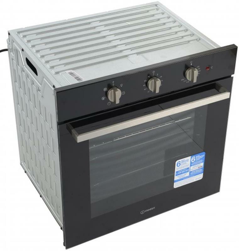 Духовой шкаф Indesit IFW 6530 BL