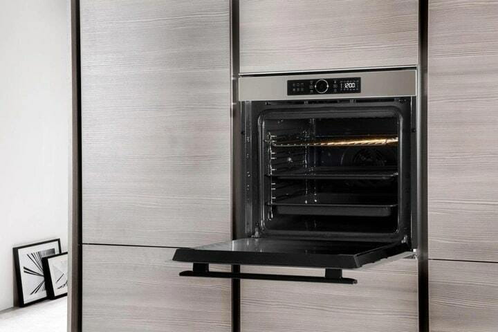 Духова шафа Whirlpool AKZM 8420 S