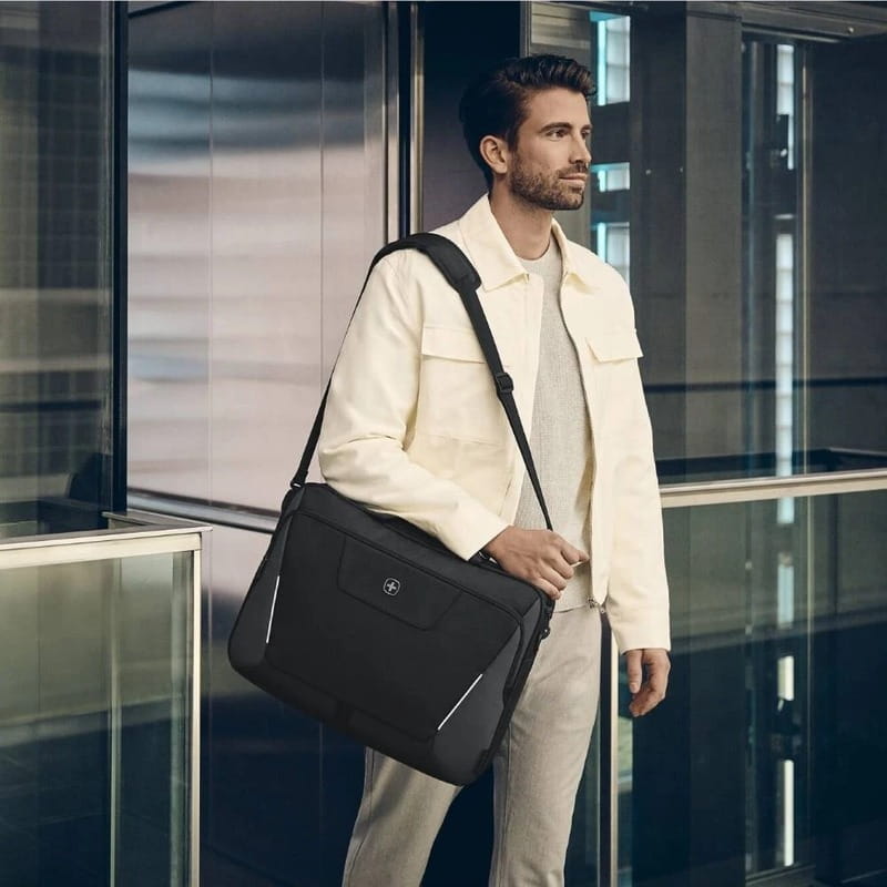Сумка для ноутбука Wenger XE Brief 17" Black (653301)