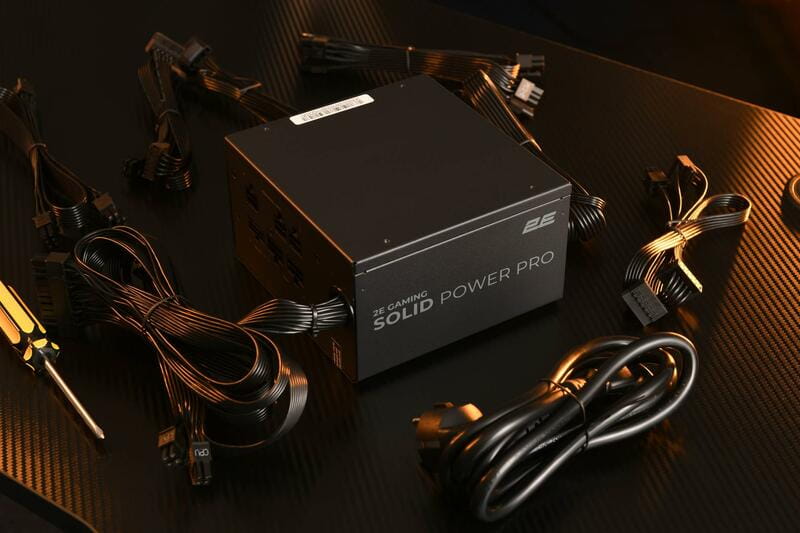 Блок питания 2E Gaming Solid Power Pro (2E-SP750BRSMII-120) 750W