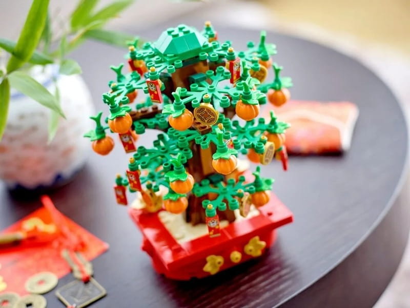Конструктор LEGO Iconic Денежное дерево (40648)