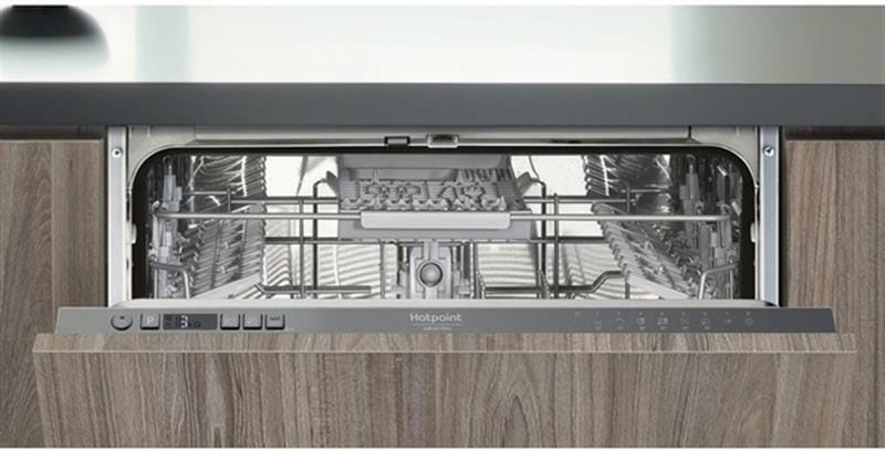 Встраиваемая посудомоечная машина Hotpoint-Ariston HI 5010 C