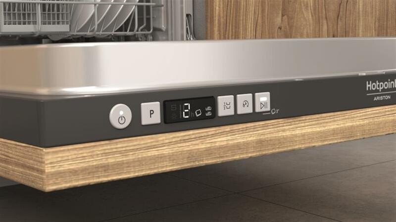 Вбудована посудомийна машина Hotpoint-Ariston HI 5010 C