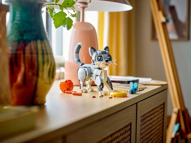 Конструктор LEGO Creator Игривый кот (31163)