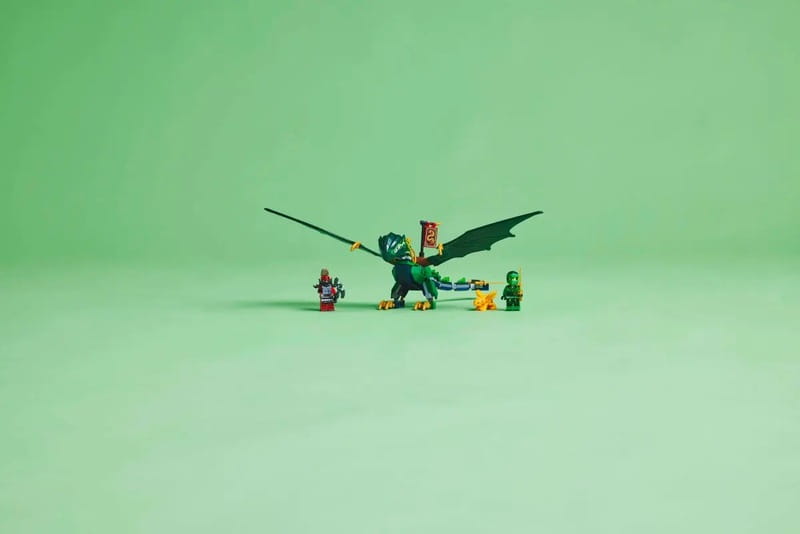 Конструктор LEGO Ninjago Зелений лісовий дракон Ллойда (71829)