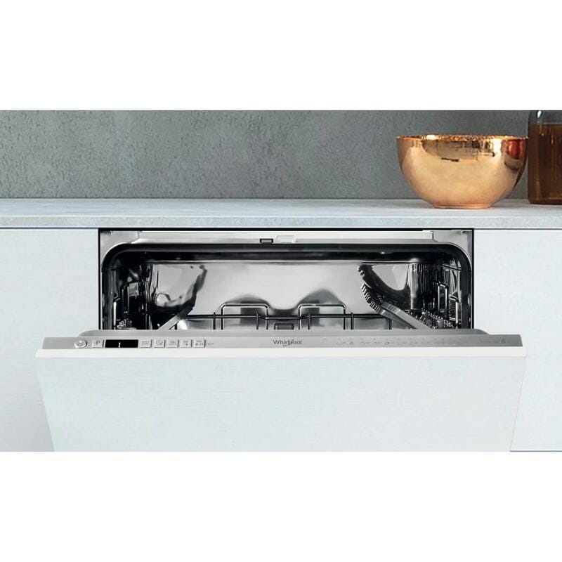 Встраиваемая посудомоечная машина Whirlpool WI 7020 P
