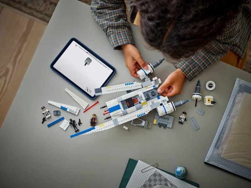 Конструктор LEGO Star Wars Повстанческий истребитель U-Wing (75399)