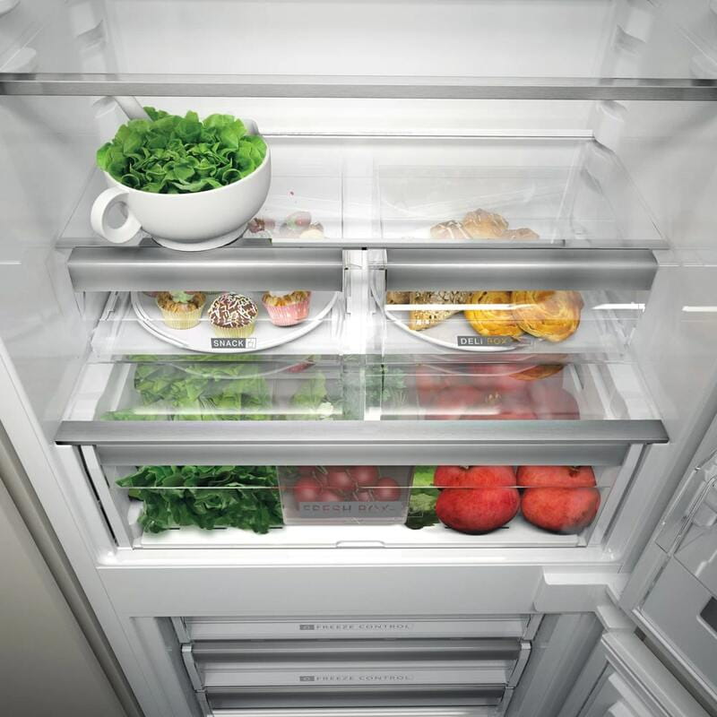 Вбудований холодильник Whirlpool SP40 801 EU