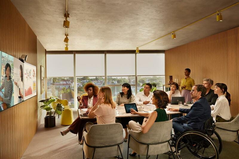 Камера Poly Studio E70 (842F8AA)