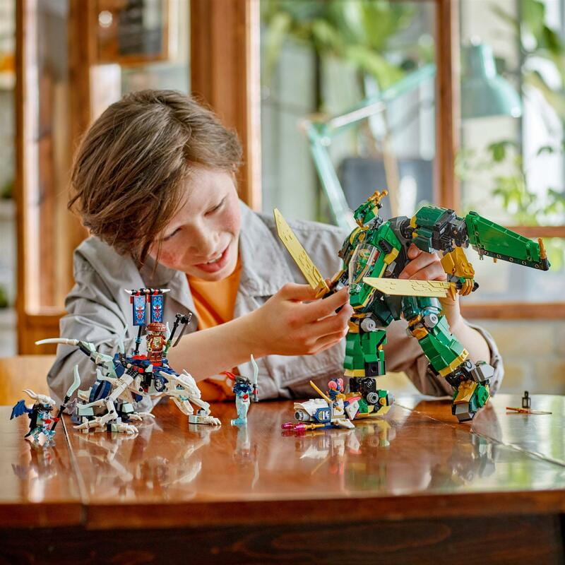 Конструктор LEGO Ninjago Реактивний робот Ллойда (71845)
