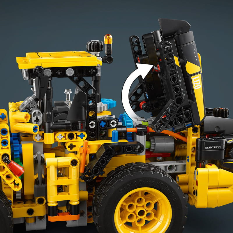 Конструктор LEGO Technic Колісний навантажувач Volvo L120 Electric (42209)