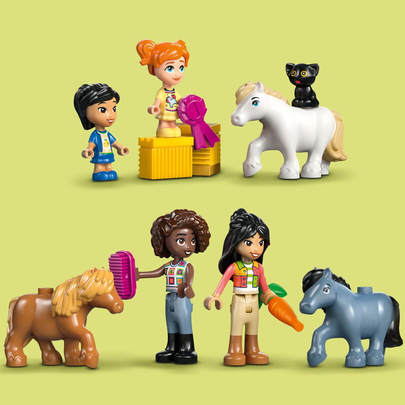 Конструктор LEGO Friends Ранчо та стайня поні (42654)