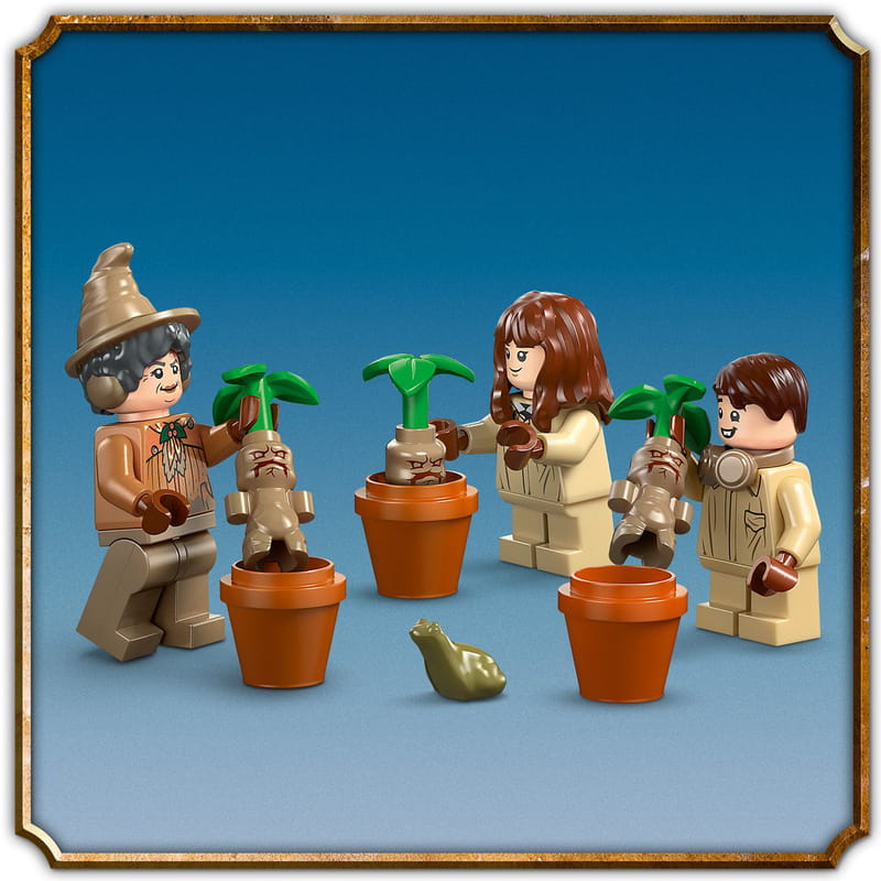 Конструктор LEGO Harry Potter Замок Гогвортс: урок гербології (76445)