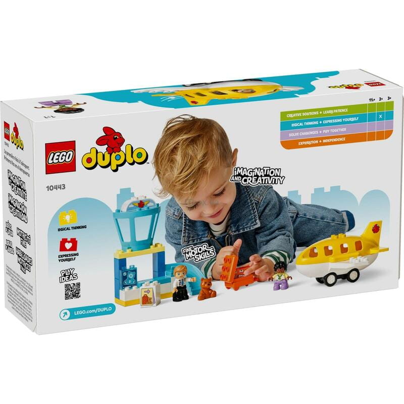 Конструктор LEGO Duplo Town Впервые в аэропорту (10443)