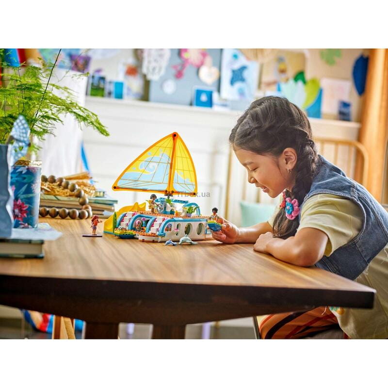 Конструктор LEGO Friends Пригоди на туристичному човні (42664)
