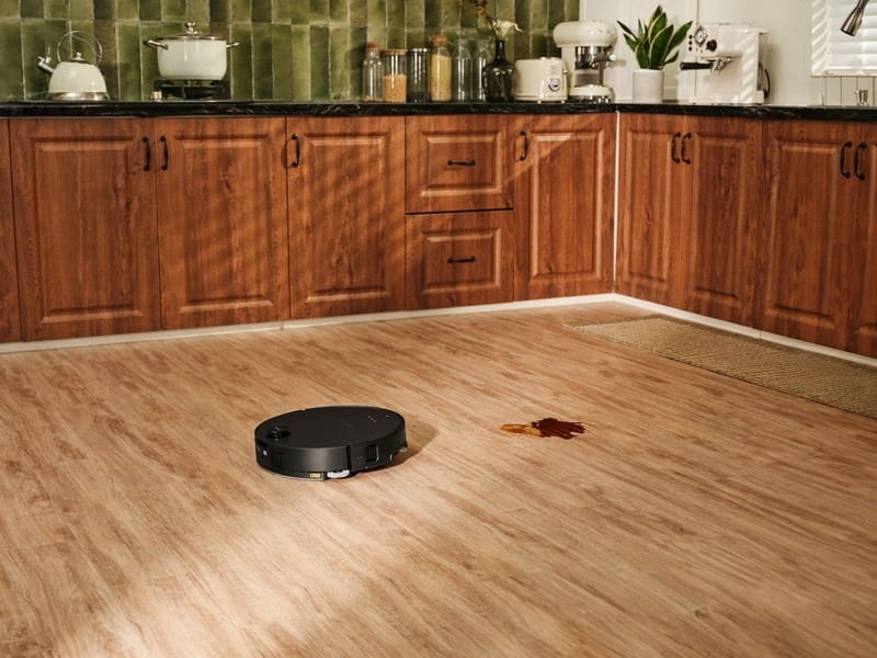 Робот-пылесос Roborock Saros 10 Black