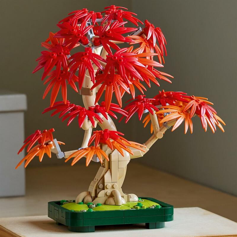 Конструктор LEGO Botanicals Бонсай c японского красного клена (10348)