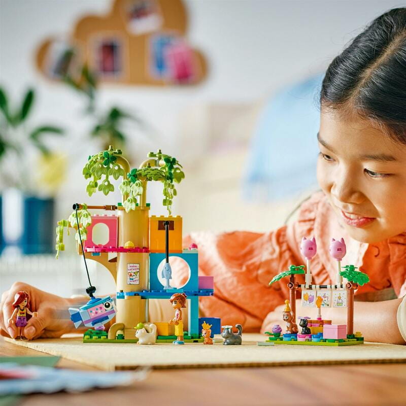Конструктор LEGO Friends День народження кота і будинок на дереві (42666)