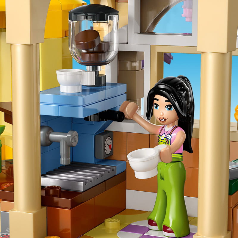 Конструктор LEGO Friends Кофейня с растениями и цветочный магазин (42671)