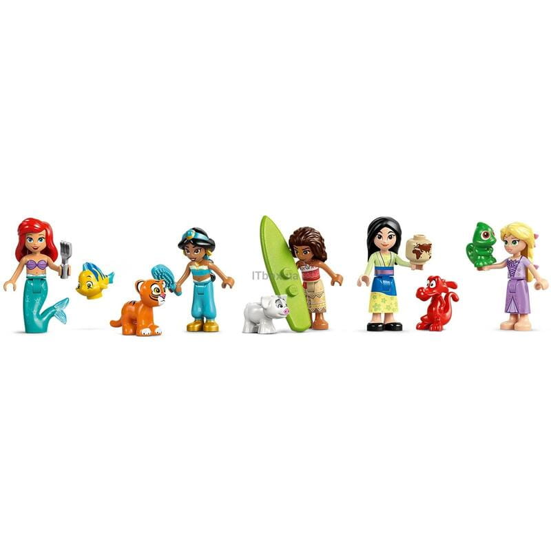 Конструктор LEGO Disney Princess Замок принцеси та королівські улюбленці (43267)