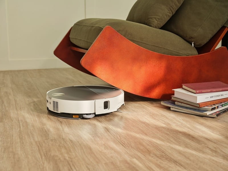 Робот-пилосос Roborock Saros 10 White