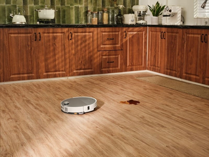 Робот-пилосос Roborock Saros 10 White
