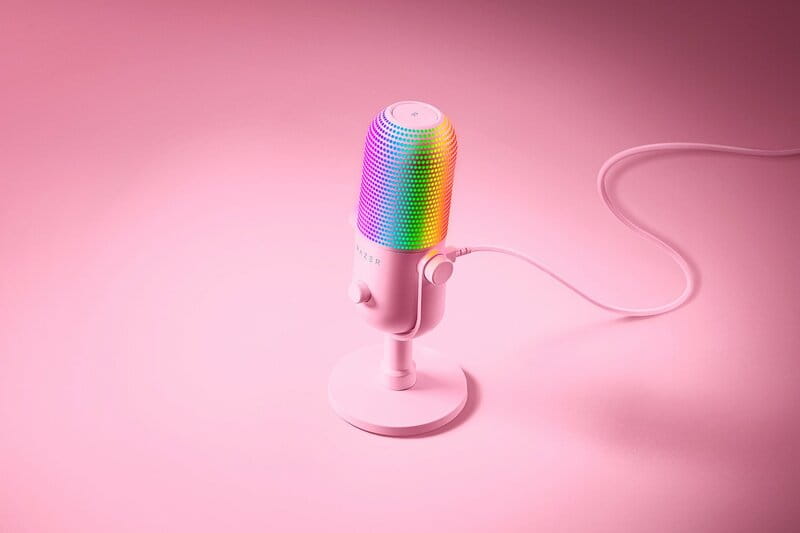Микрофон Razer Seiren V3 Chroma Quartz (RZ19-05060300-R3M1)