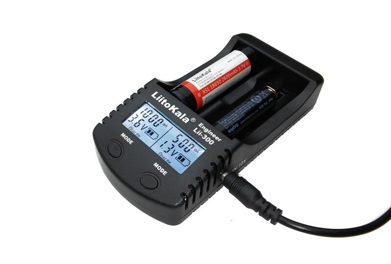 Зарядний пристрій Liitokala Lii-300