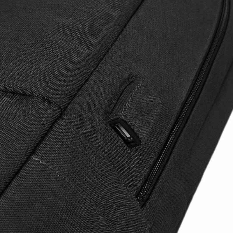 Рюкзак Rivacase Prater 7567 17.3" Black