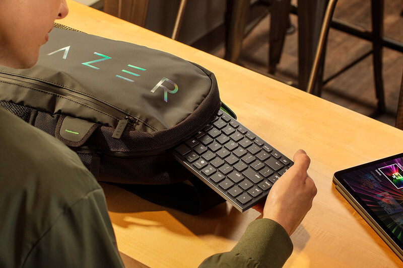 Клавіатура бездротова Razer Joro Portable Keyboard (RZ03-02360100-R3M1)