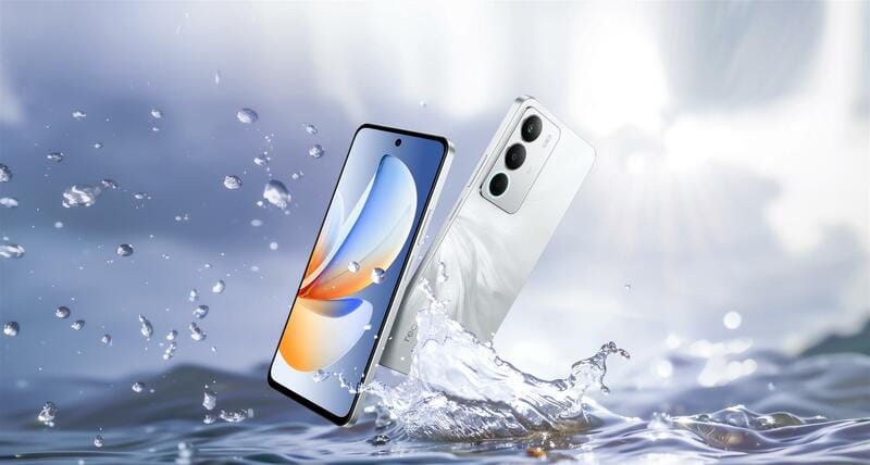 Смартфон Realme C71 8/256GB (RMX5303) White Swan