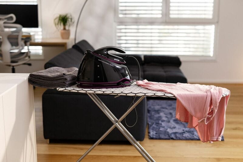 Утюг Gorenje SGD3000BKV