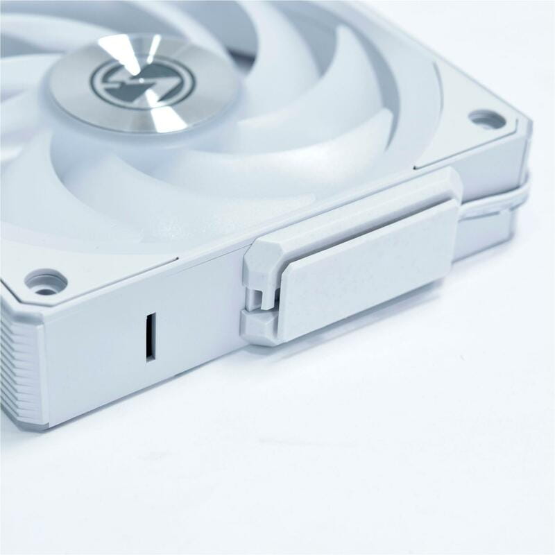 Вентилятор Lian Li Uni Fan CL Wireless 120-3 White (G99.12CL1W3W.00)