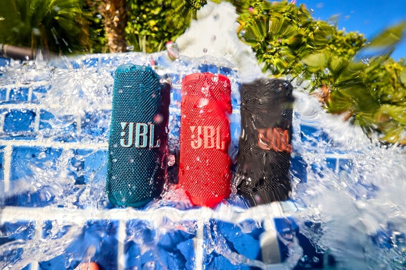 Акустическая система JBL Grip Blue (JBLGRIPBLU)