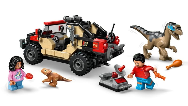 Конструктор LEGO Jurassic World Бегство по бездорожью от раптора (76972)