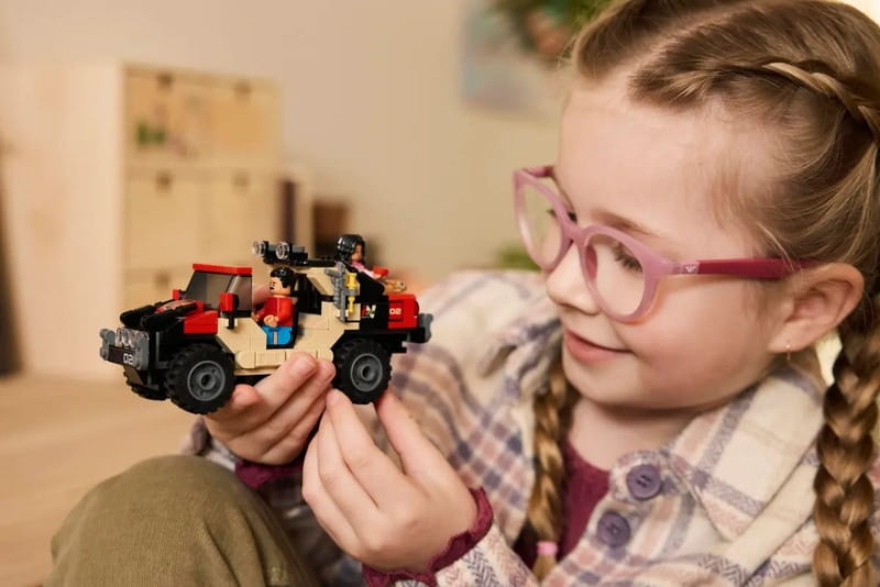 Конструктор LEGO Jurassic World Бегство по бездорожью от раптора (76972)