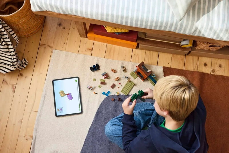 Конструктор LEGO Minecraft Шахтна експедиція Броненосець (21269)