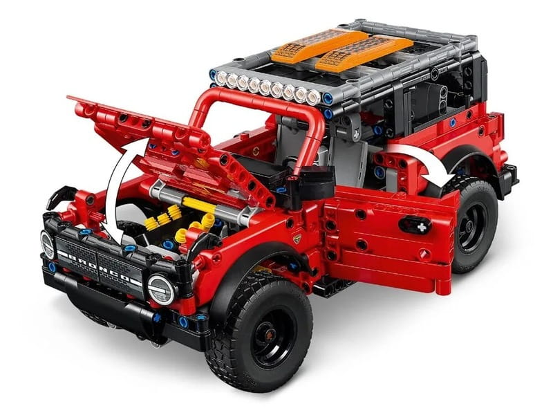 Конструктор LEGO Technic Внедорожник Ford Bronco (42213)