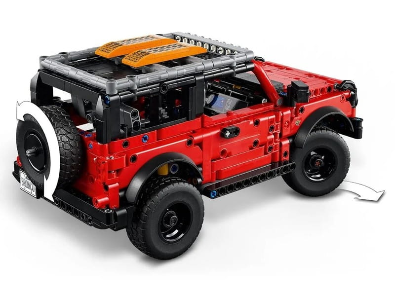 Конструктор LEGO Technic Внедорожник Ford Bronco (42213)