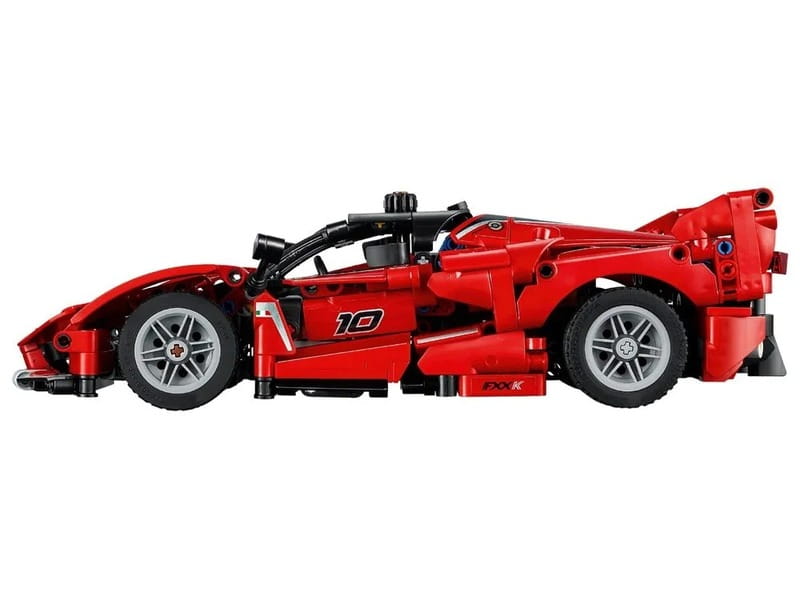 Конструктор LEGO Technic Ferrari FXX K (42212)