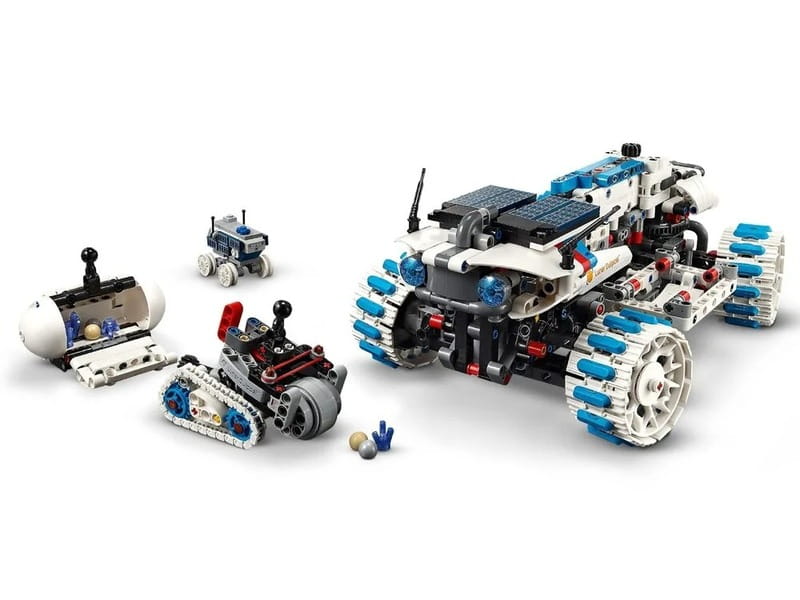 Конструктор LEGO Technic Луноход Lunar Outpost. Космический корабель (42211)