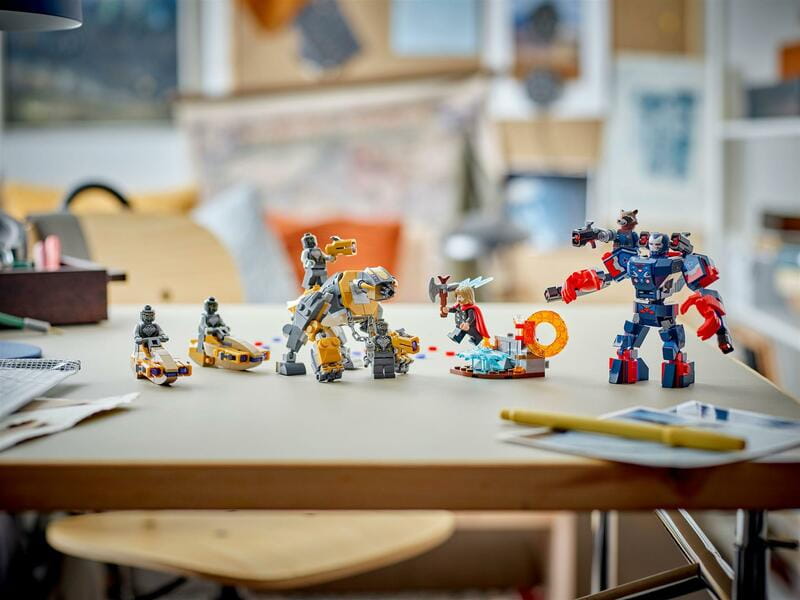 Конструктор LEGO Marvel Мстителі: Закінчення Тор проти Читаурі (76322)